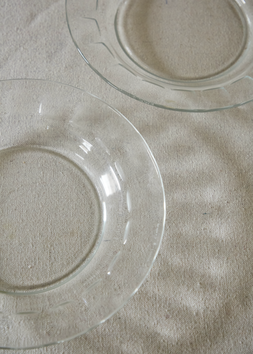 1970s Arcoroc Britannia Thumbprint Deep Plates/Shallow Bowls